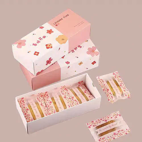 Sustainable candy box with floral design and inner insert tray